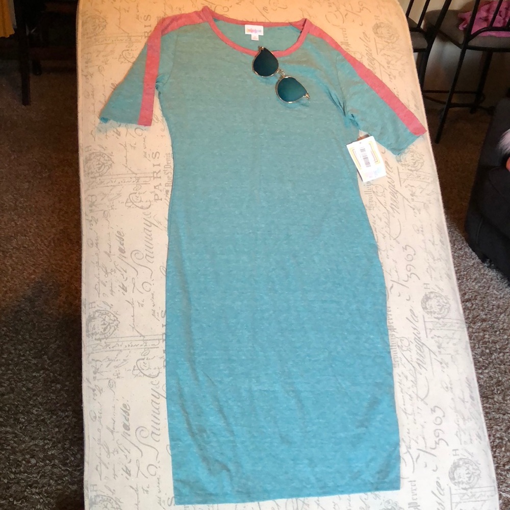 Lularoe small Julia dress